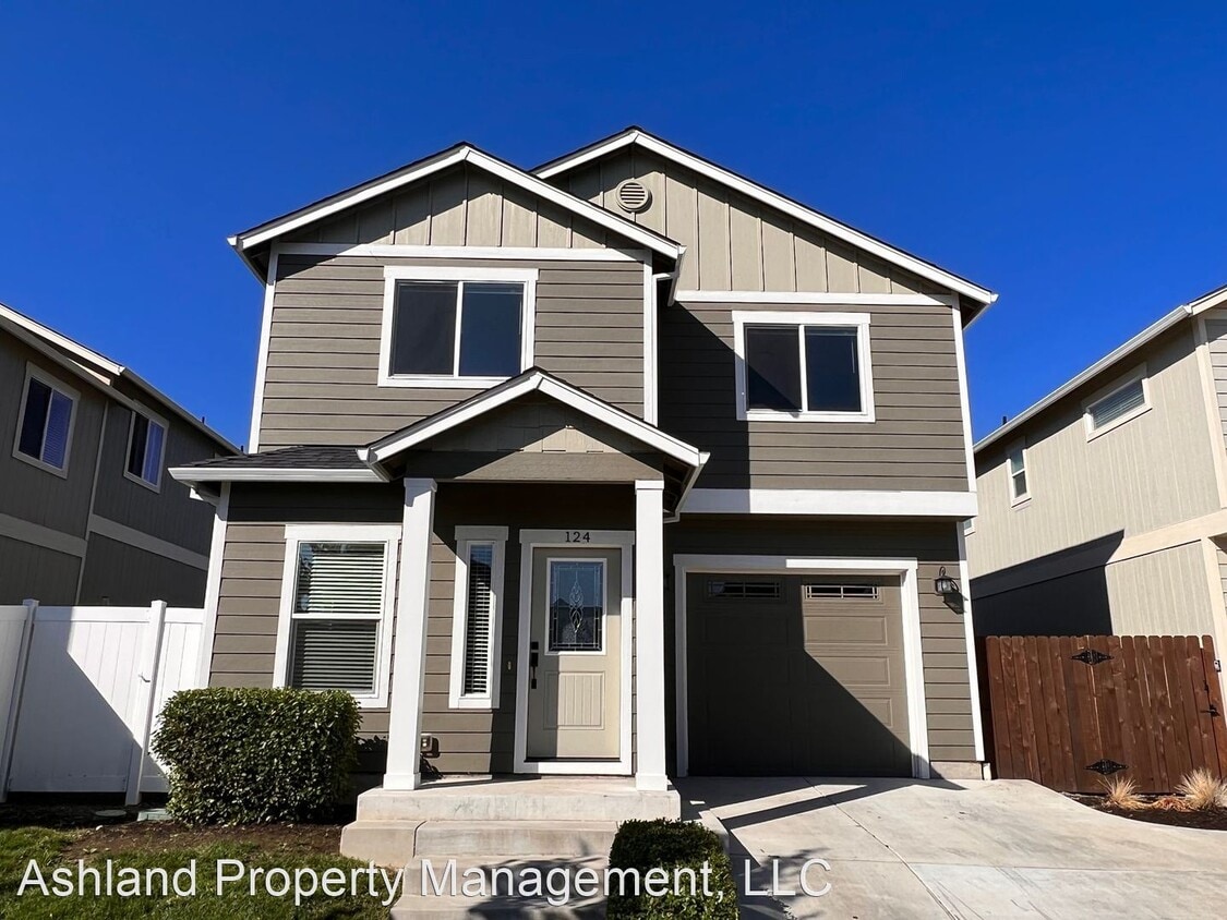 124 Poppy Bay Pl, Talent, OR 97540 House Rental in Talent, OR