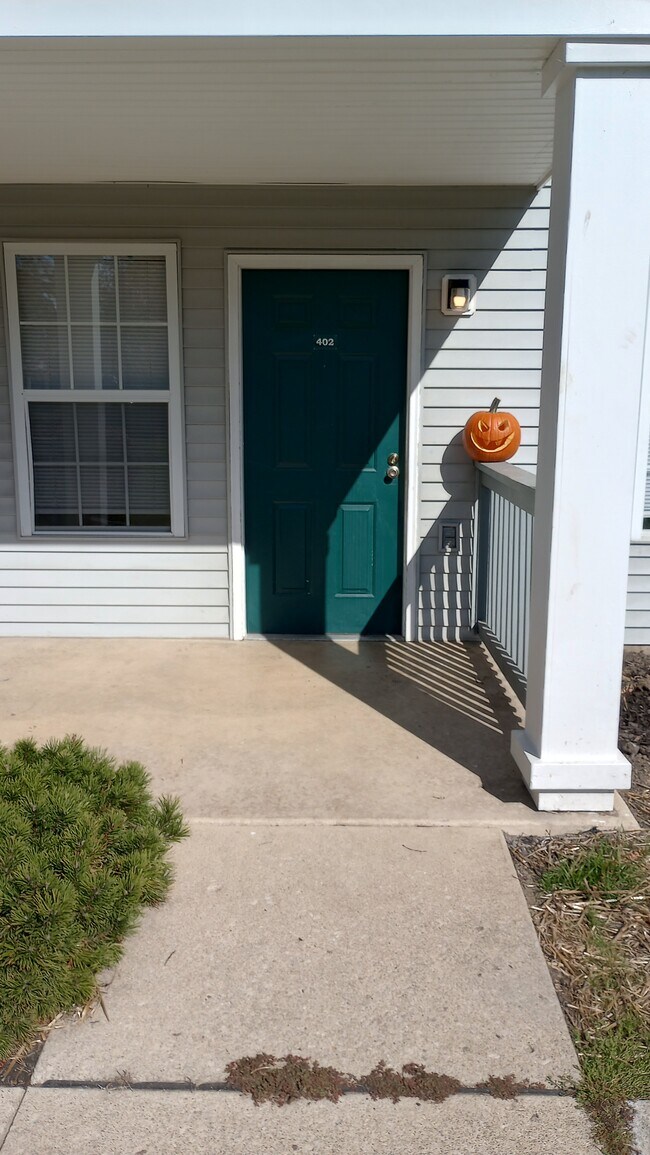 Unidad del primer piso - 15 S Shafer St