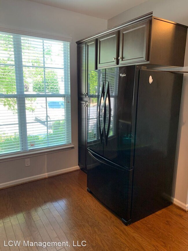 Foto del edificio - 2 br, 2.5 bath House - 5216 Farm House Trail