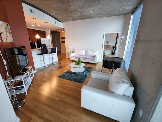 Foto del edificio - 400 W Peachtree St NW