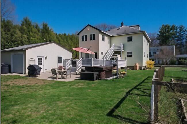 Foto del edificio - 76 Homeward Ave