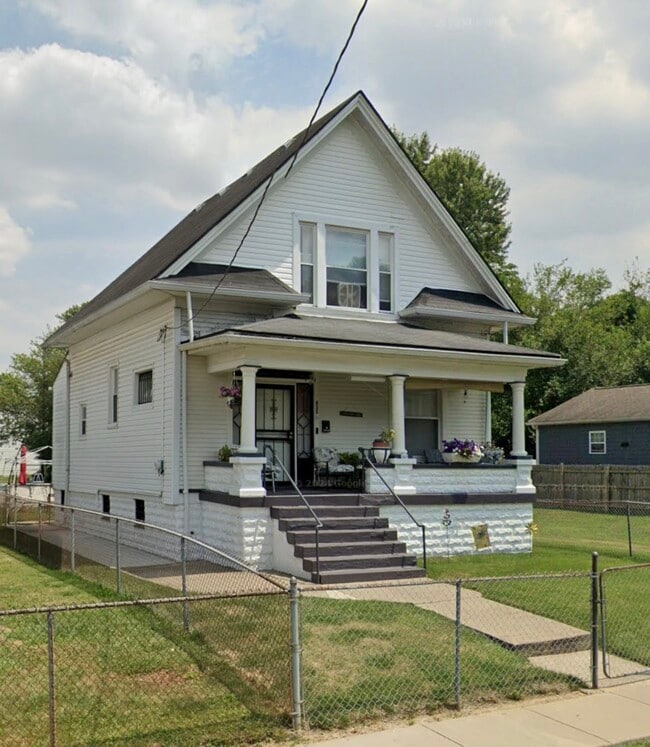 Photo - 635 S 39th St (Louisville, KY) House
