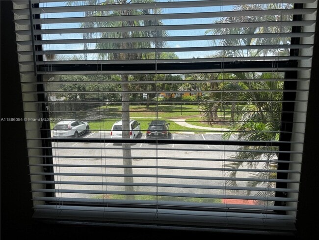 Foto del edificio - 1744 NW 55th Ave