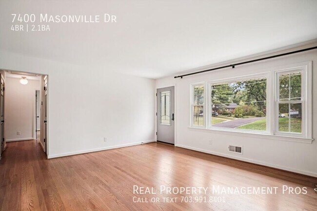 Foto del edificio - 7400 Masonville Dr
