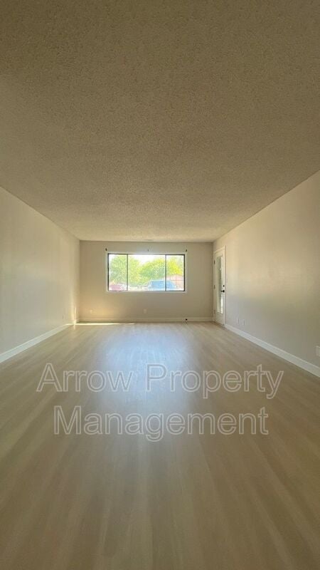 Building Photo - 2354 N 44th St