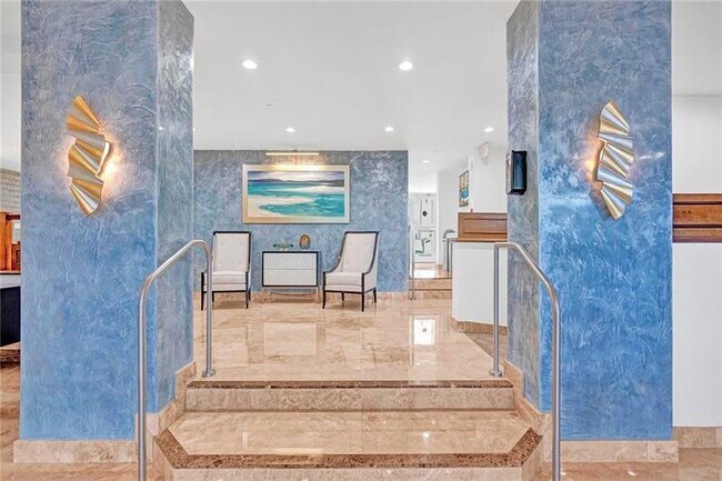 Foto del edificio - 5200 N Ocean Blvd