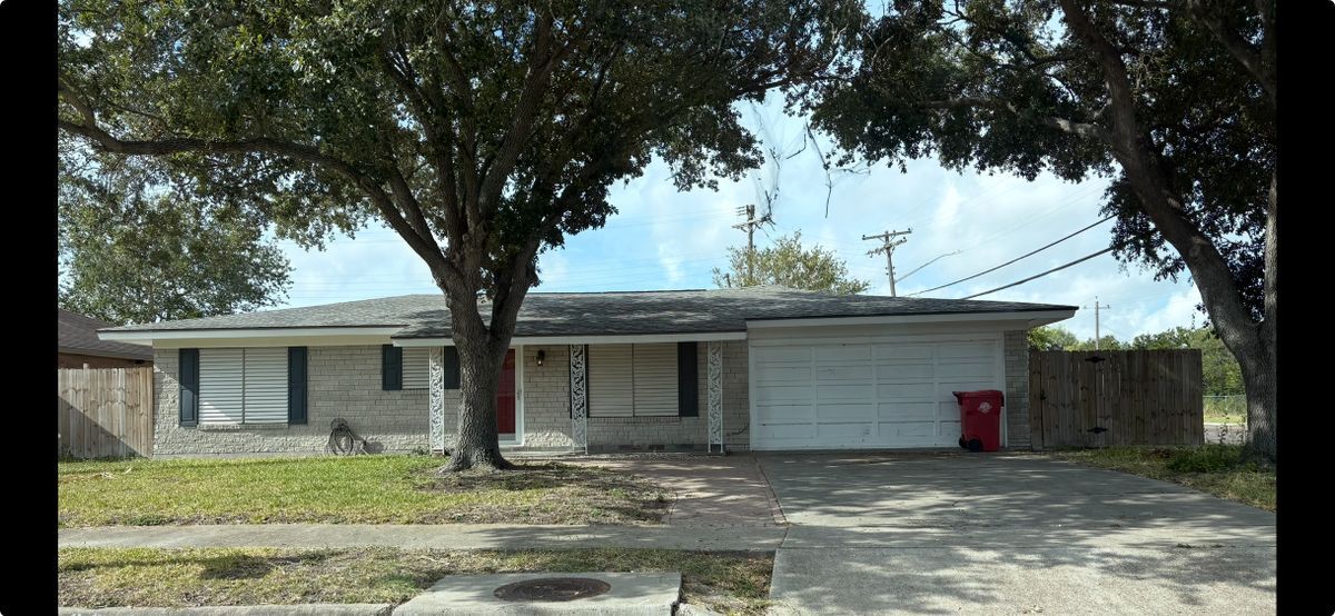 Foto principal - 100 Jewitt Dr