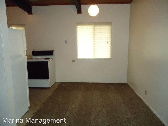 Building Photo - 129 Hilborn St
