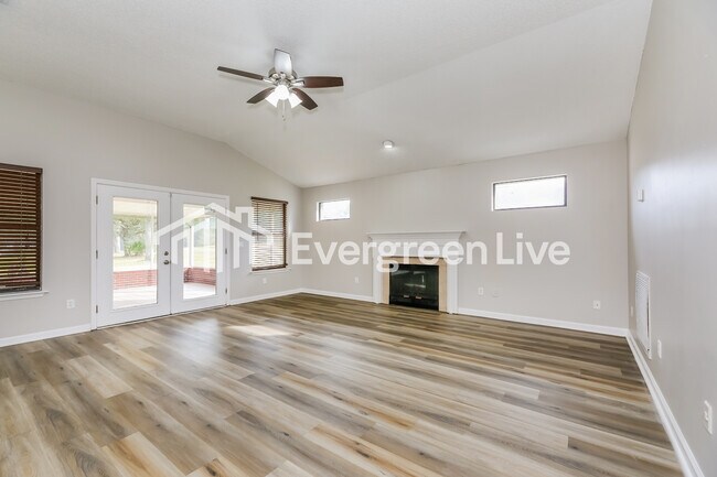 Building Photo - 12549 Lochloosa Ln