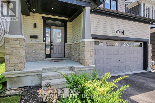 Building Photo - 993 Shimmerton Cir