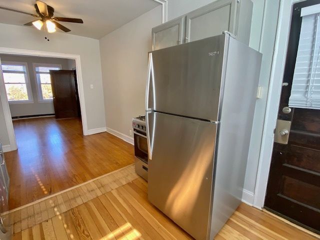 Foto del edificio - 4858 N Hermitage Ave