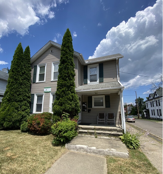 16 Seminary Ave, Binghamton, NY 13905 16 Seminary Ave Binghamton, NY