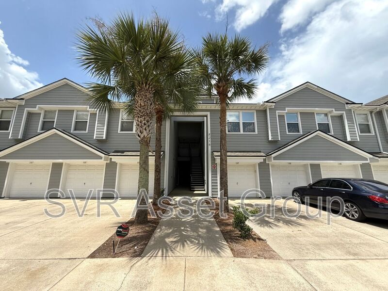 Foto principal - 8216 White Falls Blvd
