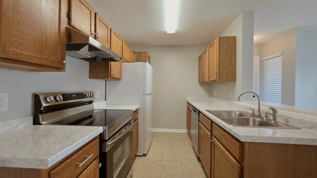 Foto del edificio - 8642 South Bridge Dr
