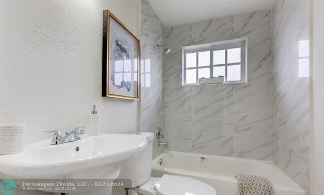 Foto del edificio - 5511 SW 20th St