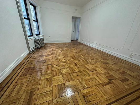 Foto principal - 1 bedroom in BRONX NY 10468