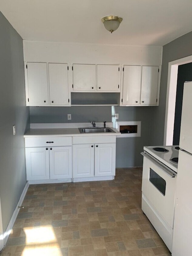 Primary Photo - 161 North St