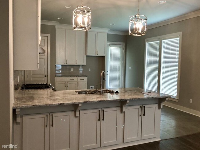 Foto del edificio - 3 br, 2 bath House - Dutchtown Meadows