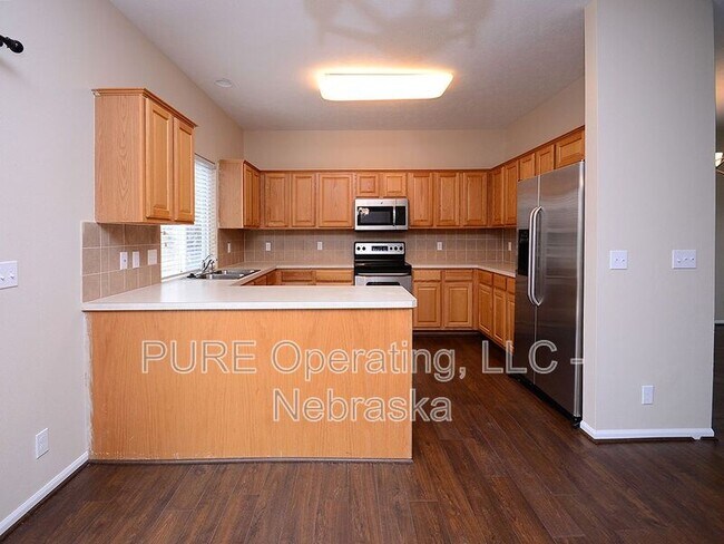 Foto del edificio - 4616 N 154th St