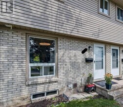 Building Photo - 700 Paisley Rd