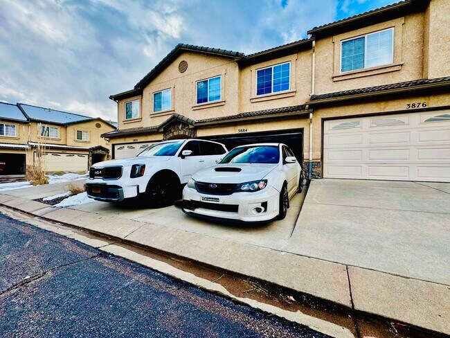 Foto del edificio - 3884 Packers Point