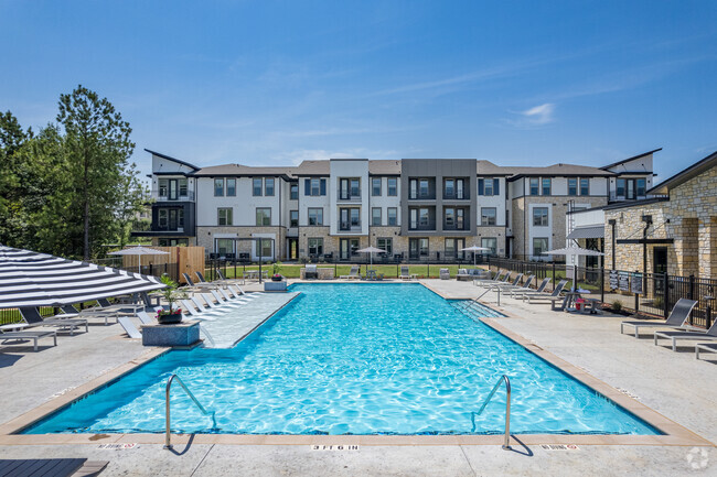 Building Photo - The Southerly at Longview