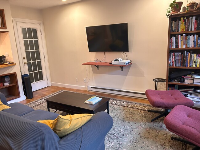 Building Photo - 616 Columbus Ave