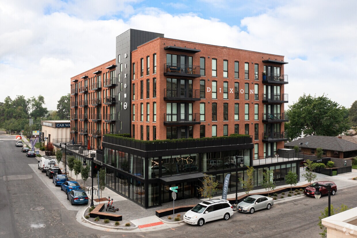 Dixon Place Apartments in Salt Lake City, UT