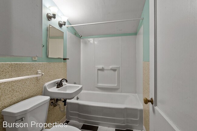 Building Photo - 3 br, 2 bath House - 2929 36th Ave S