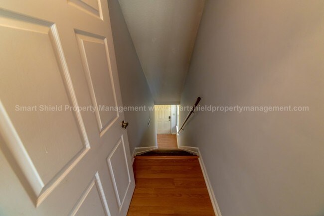 Building Photo - 2922 Iron Gate