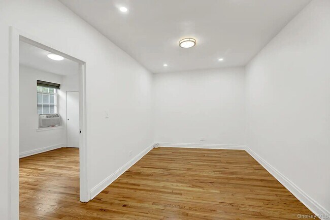 Foto del edificio - 1 Ash Pl