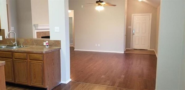 Building Photo - 9101 Warren Dr , Mckinney , TX , 75071