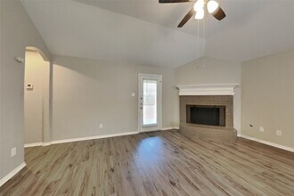 Building Photo - 8307 Silver Lure Dr