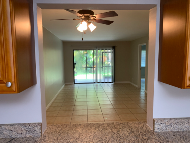 Building Photo - 964 Morningside Dr