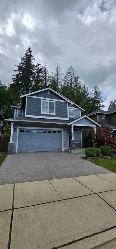 Foto principal - Two-Story Bremerton Home