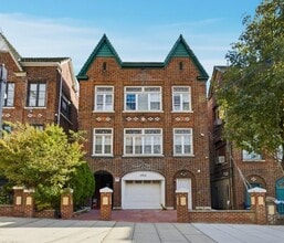 Building Photo - 1012 Palisade Ave