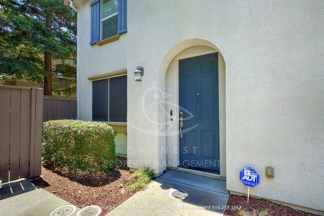 Foto del edificio - West Roseville, 4 bd 2.5 bth