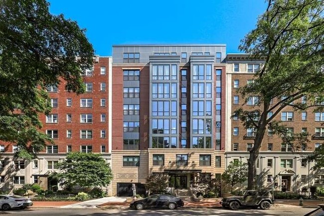 Building Photo - 1427 Rhode Island Ave NW