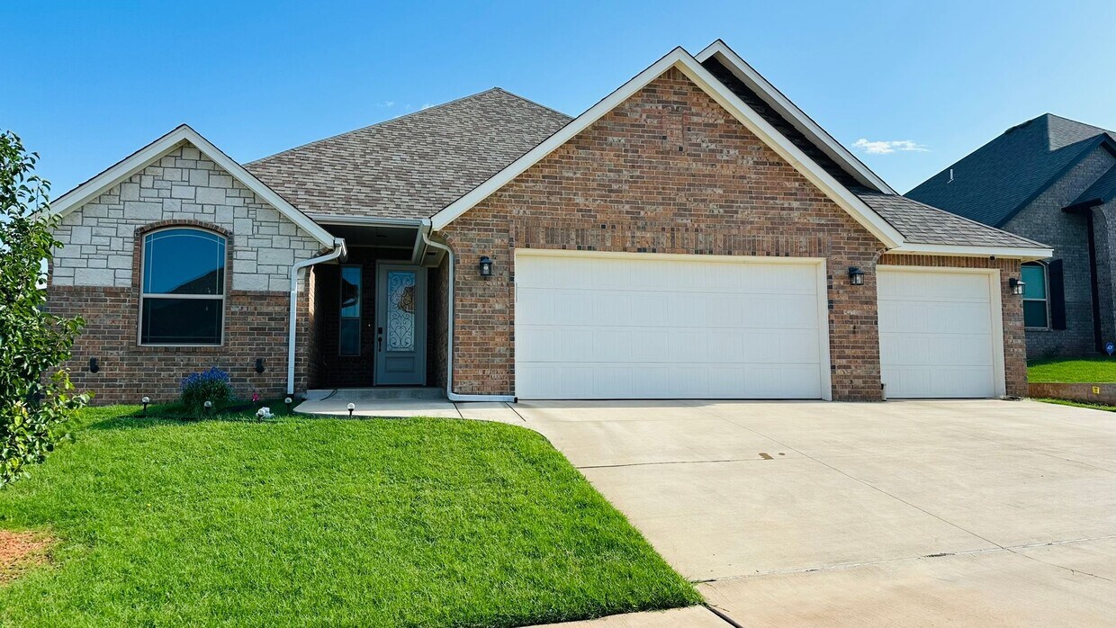 Foto principal - 9325 SW 44th Terrace
