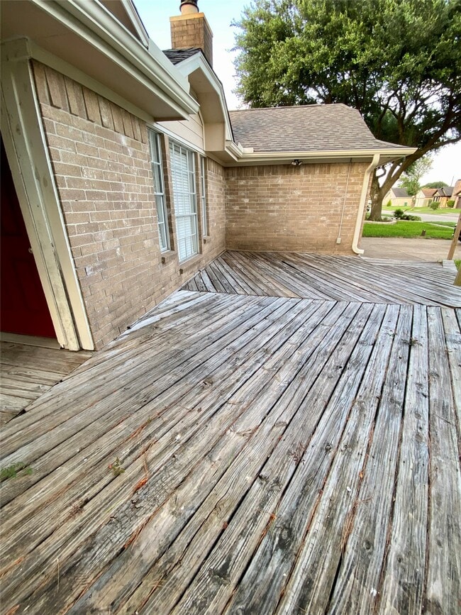 Building Photo - 3003 Briar Dr