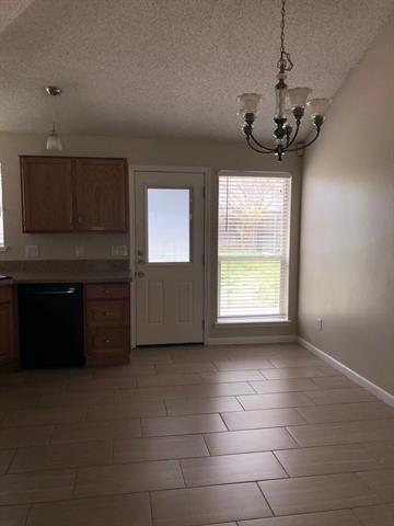 Foto del edificio - 2301 Dalewood Ln