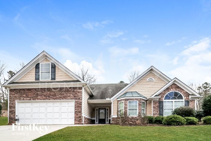Primary Photo - 6256 Cove Creek Dr