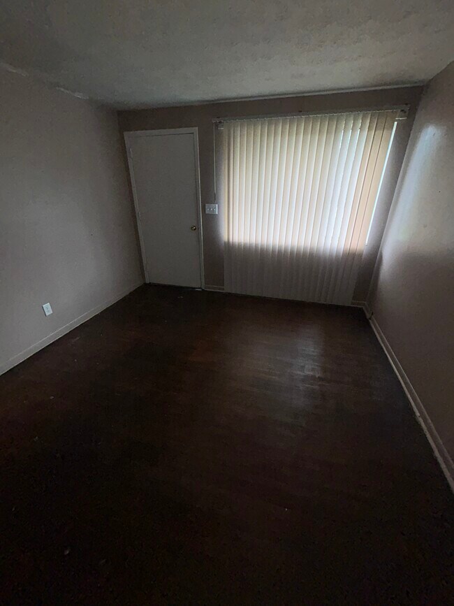 Foto del edificio - 2620 Wilkins Ct