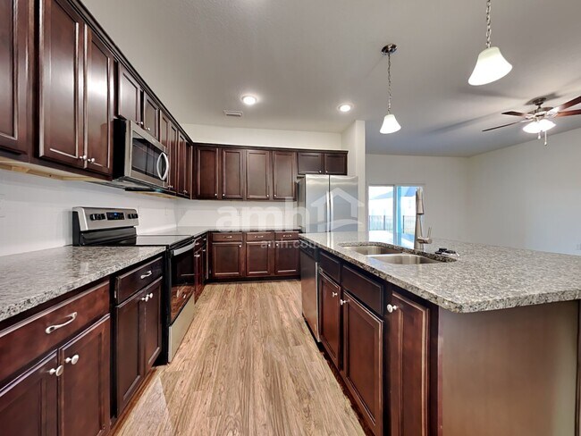 Foto del edificio - 11482 Fox Holw Ct