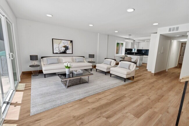 Foto del edificio - 14332 Dickens St