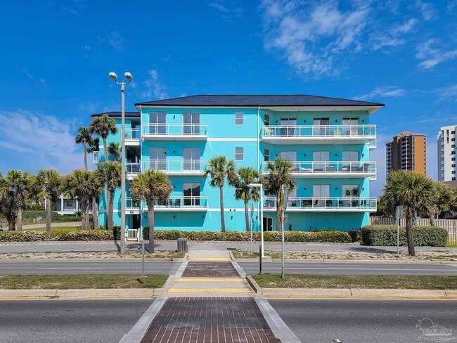Foto del edificio - 2 Fort Pickens Rd