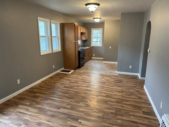 Foto del edificio - 2221 N Ellis St