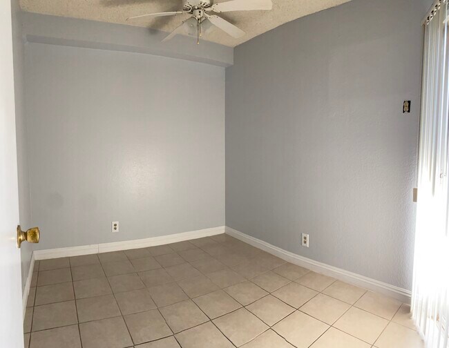 Bedroom #1 - 314 N Nicholson Ave