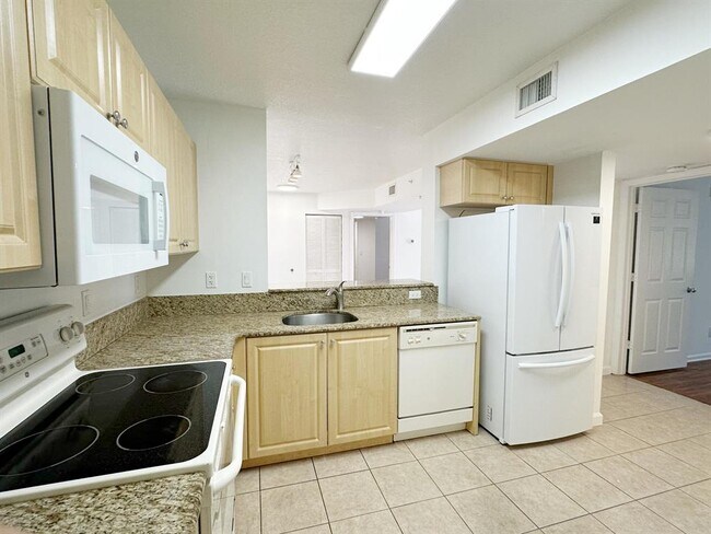 Foto del edificio - 519 E Sheridan St