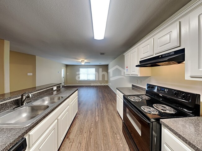 Foto del edificio - 4407 Nueces River Loop